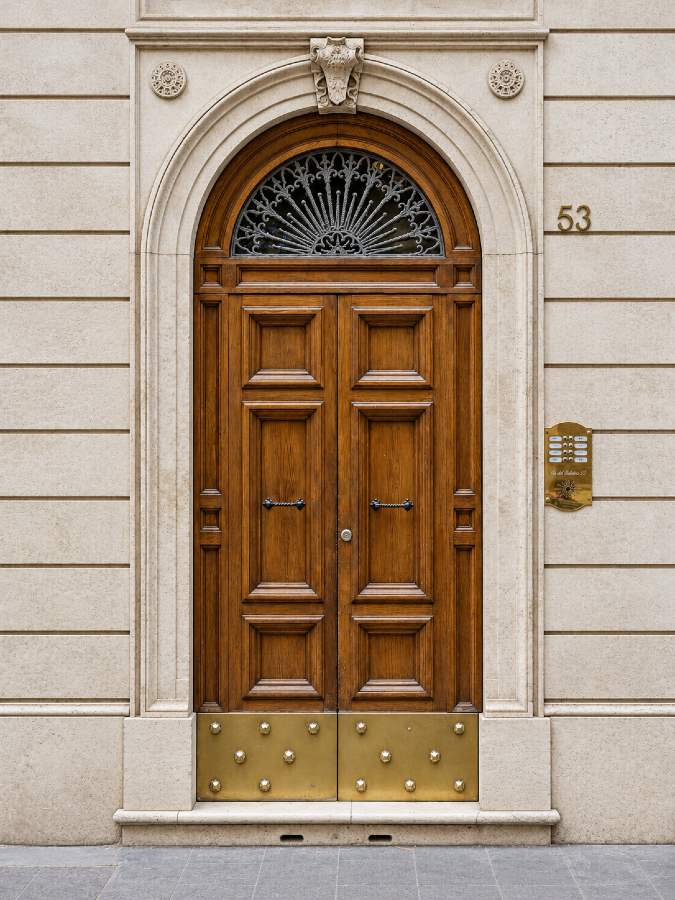 Manutenzione portone a Roma